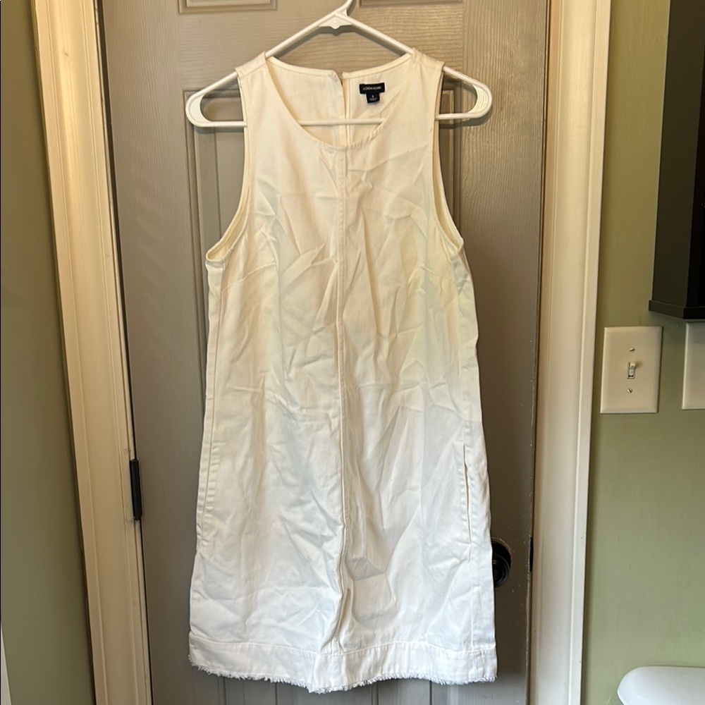 White Sleeveless Dress